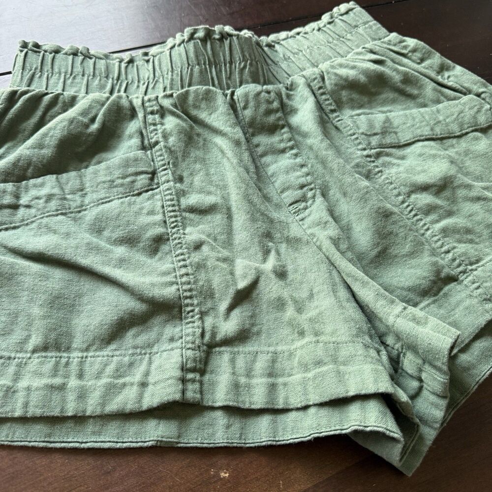 A. New. Day. Women’s Linen/Rayon Blend Pull-On Shorts Soft XS Green Pockets EUC